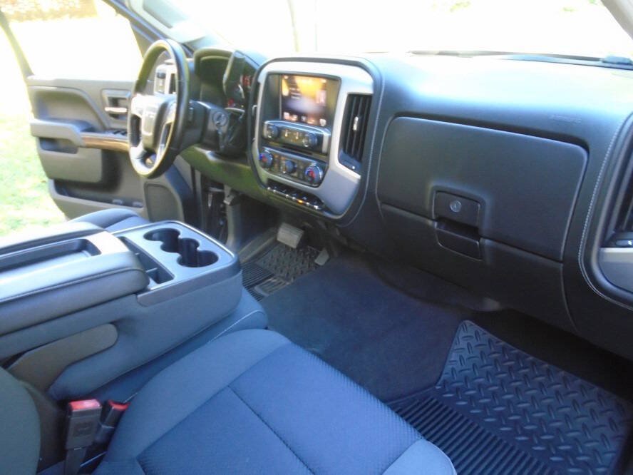 Used 2015 GMC Sierra 2500 SLE w/ SLE Preferred Package AWD/4WD image 25