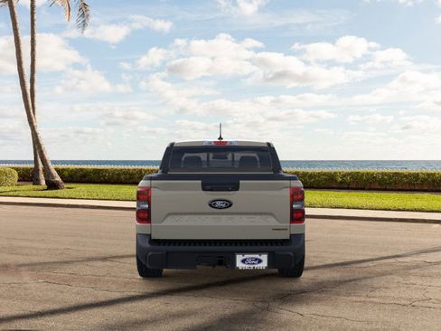 New 2025 Ford Maverick Tremor image 5