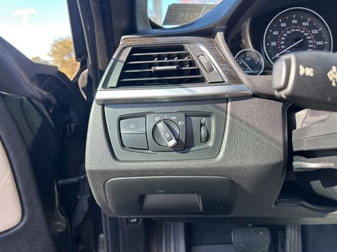 Used 2016 BMW 428i xDrive Convertible image 22