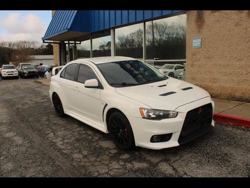 Used 2014 Mitsubishi Lancer Evolution GSR image 1