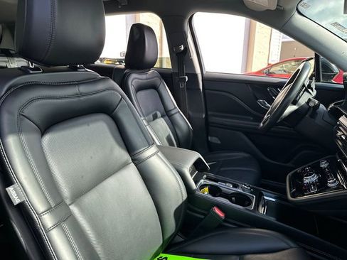 Used 2022 Lincoln Corsair Reserve w/ Elements Package image 17