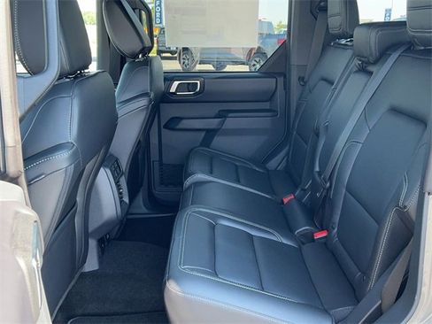 New 2025 Ford Bronco Outer Banks image 13