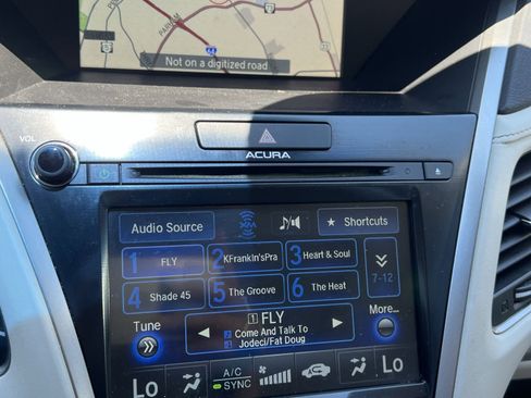 Used 2017 Acura RLX w/ Technology Package FWD image 19