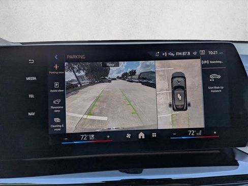 New 2026 BMW X2 xDrive28i w/ Technology Package AWD/4WD image 13