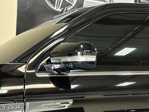 Used 2022 Lincoln Navigator Reserve image 55