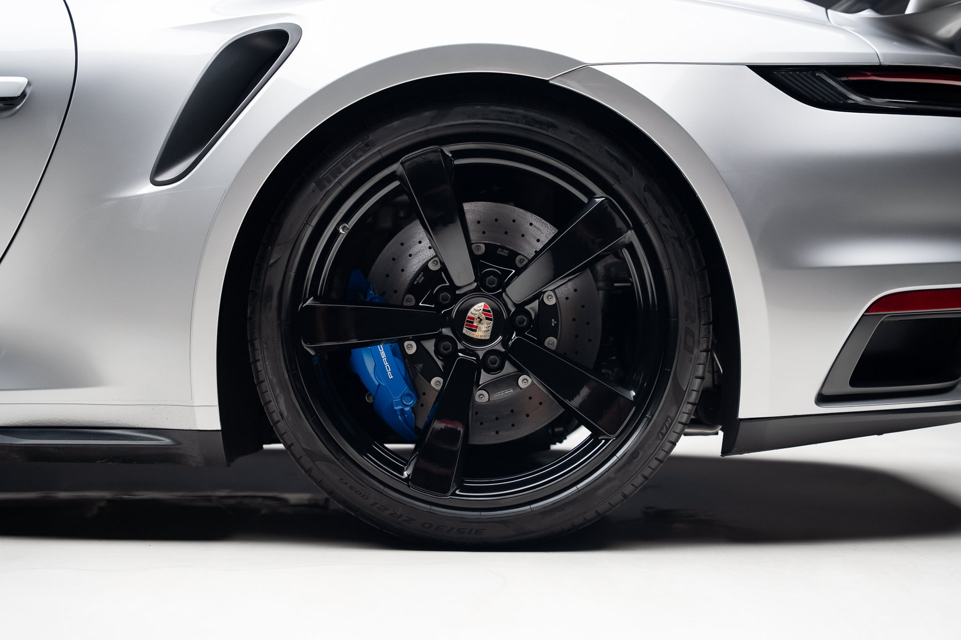 Used 2024 Porsche 911 Turbo S AWD/4WD image 22