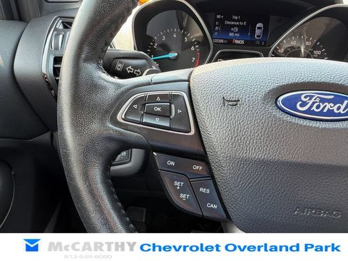 Used 2017 Ford Escape Titanium w/ Equipment Group 301A AWD/4WD image 12