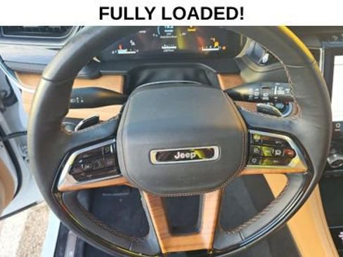 Used 2023 Jeep Grand Cherokee L Summit image 13