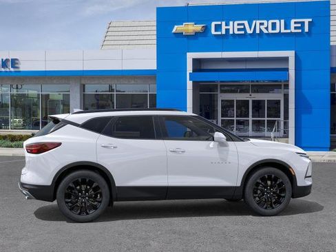 New 2026 Chevrolet Blazer LT w/ Convenience Package FWD image 29
