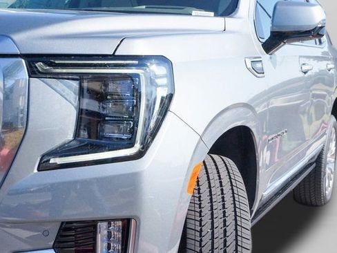 Used 2024 GMC Yukon Denali image 28