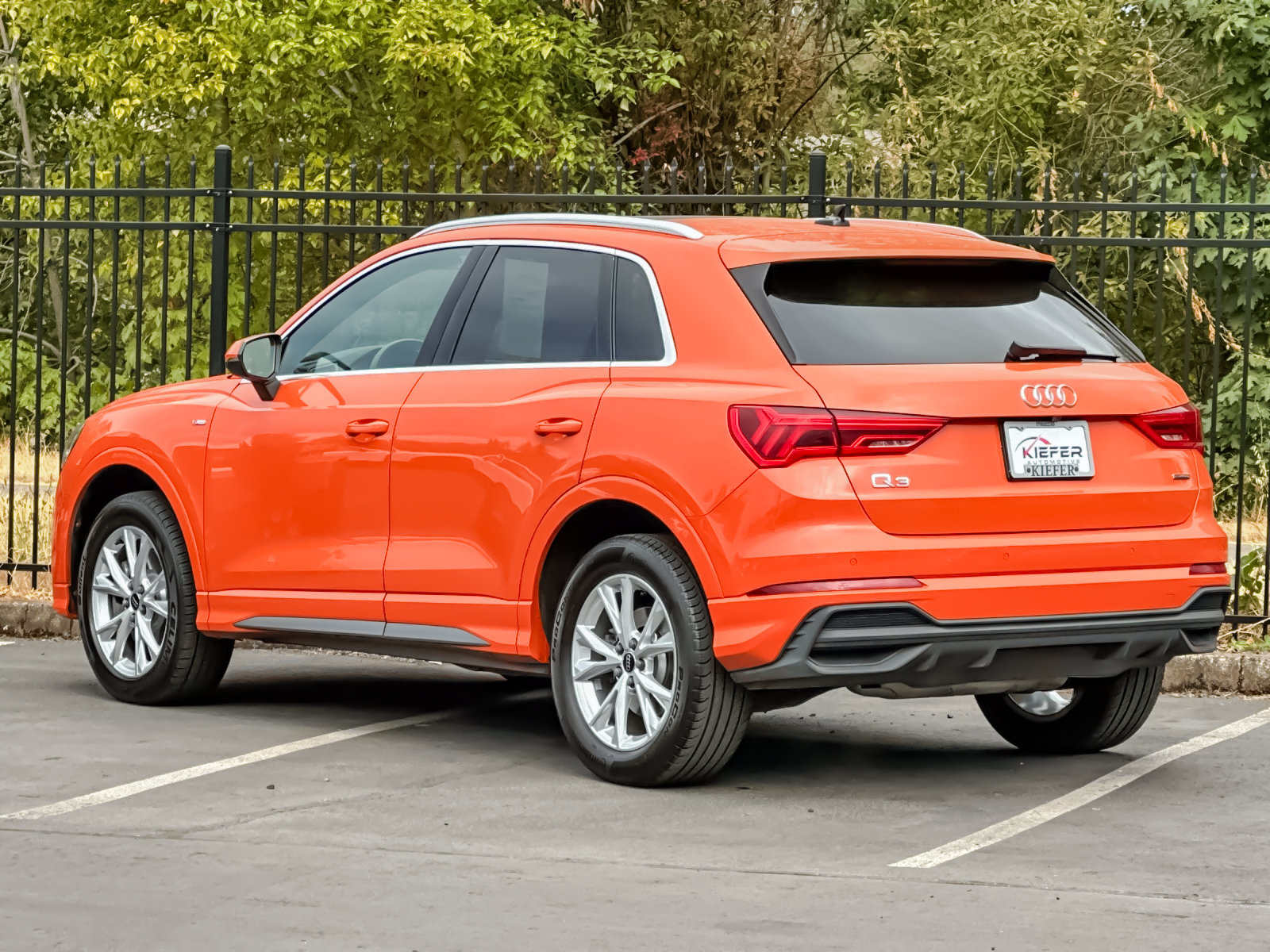 Used 2025 Audi Q3 2.0T Premium AWD/4WD image 6