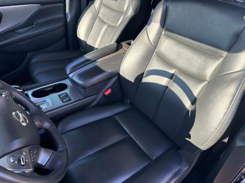 Used 2022 Nissan Murano SV w/ SV Midnight Edition Package image 21