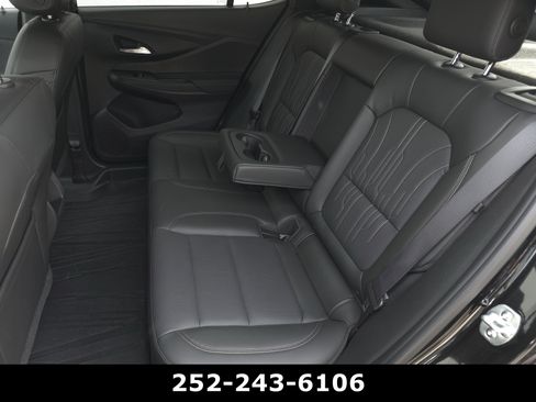 Used 2025 Buick Envista Avenir image 20