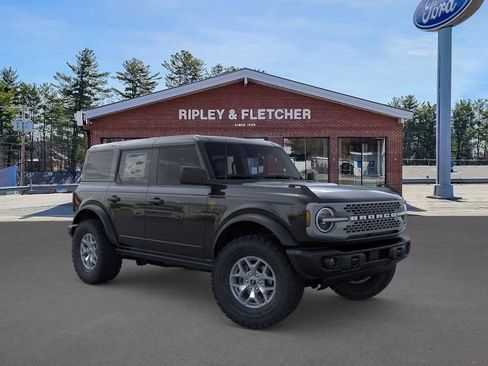 New 2025 Ford Bronco Badlands image 7