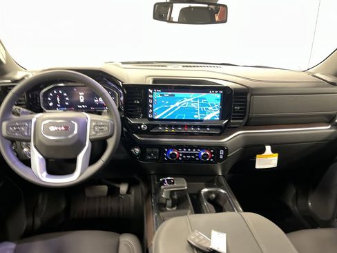 New 2026 GMC Sierra 1500 SLT w/ SLT Premium Plus Package AWD/4WD image 17
