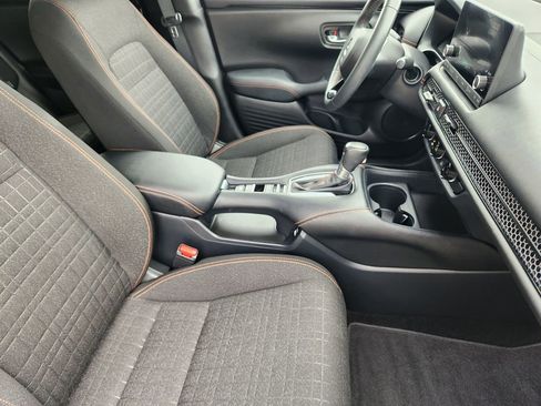 Used 2023 Honda HR-V Sport image 13