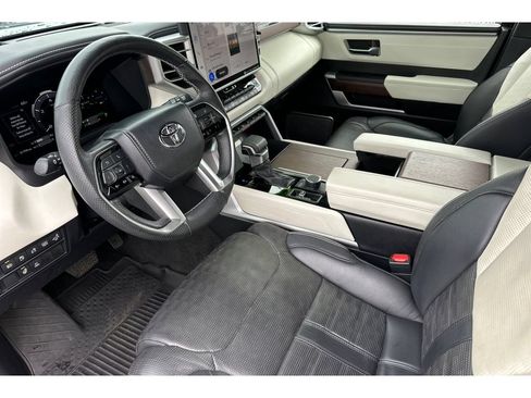 Certified 2024 Toyota Sequoia Capstone AWD/4WD image 10