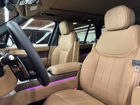 New 2026 Land Rover Range Rover SE image 20