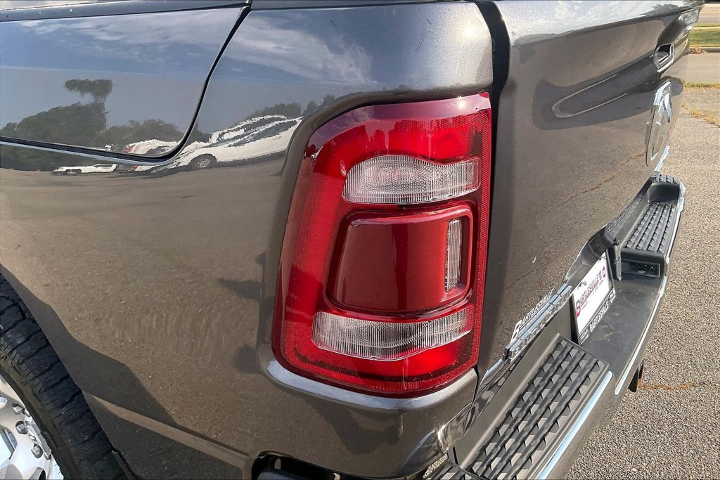 Used 2020 RAM 1500 Big Horn AWD/4WD image 29