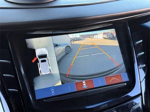 Used 2020 Cadillac Escalade Platinum image 18