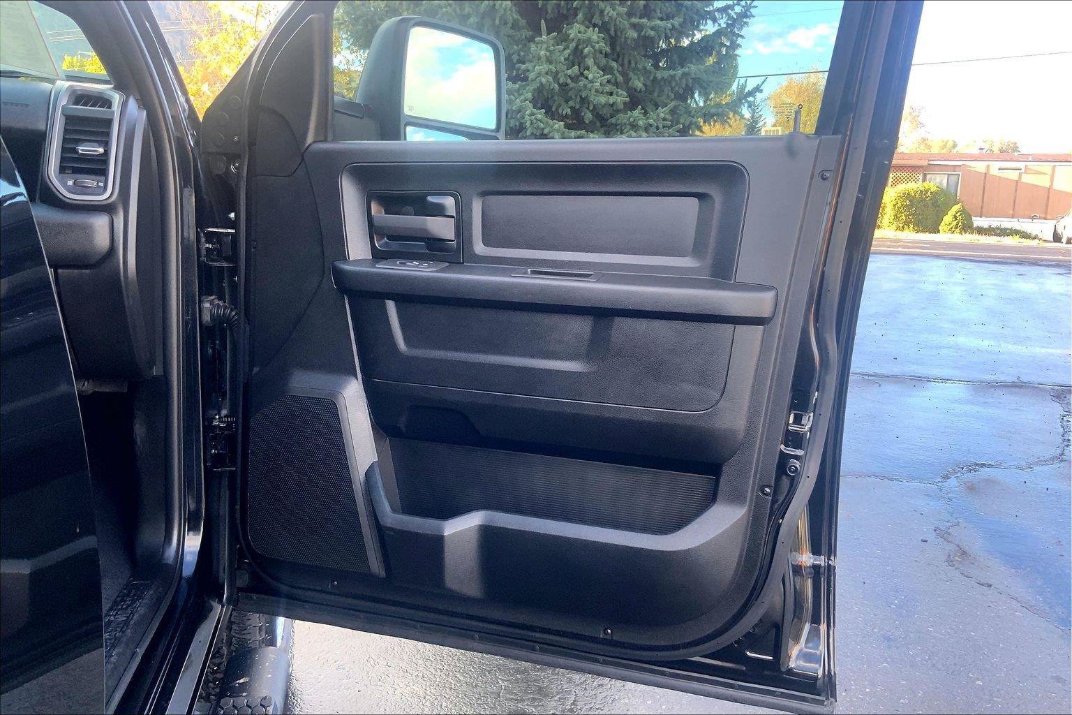 Certified 2026 RAM 2500 Tradesman AWD/4WD image 23