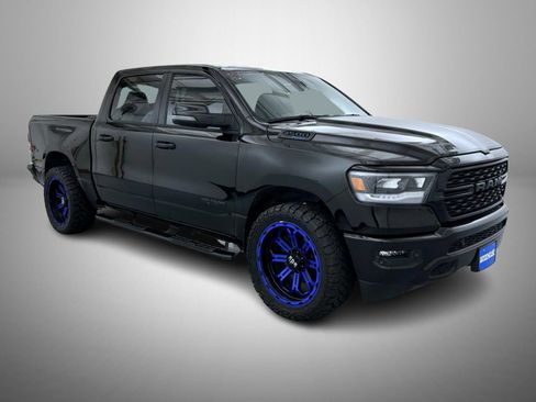 Used 2023 RAM 1500 Big Horn AWD/4WD image 3