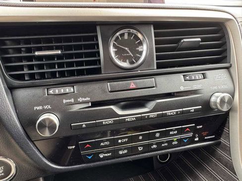 Used 2018 Lexus RX 350L Luxury image 30