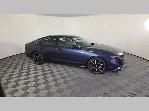 Used 2023 Honda Accord Touring image 33