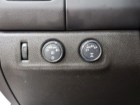 Used 2019 Chevrolet Colorado LT w/ Colorado RST Special Edition AWD/4WD image 28
