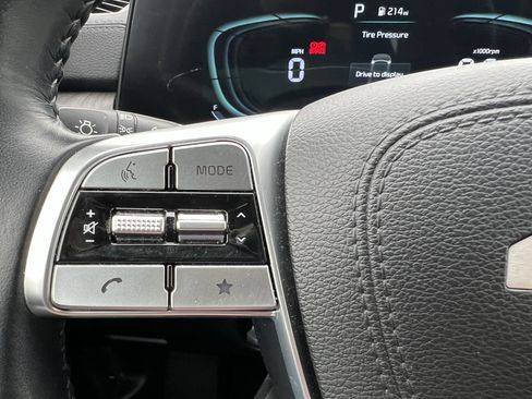 Certified 2024 Kia Telluride EX image 36