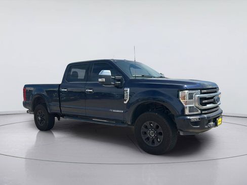 Used 2022 Ford F250 Platinum w/ Tremor Off-Road Package AWD/4WD image 3