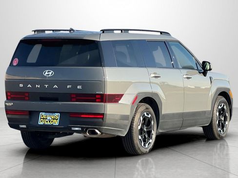 Used 2024 Hyundai Santa Fe SEL image 5