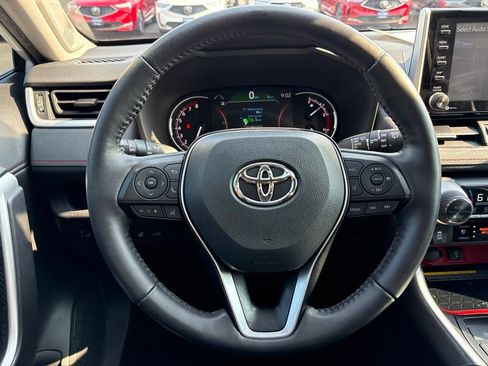 Used 2021 Toyota RAV4 TRD Off-Road AWD/4WD image 17