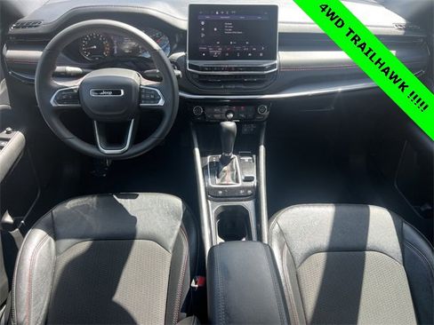 Used 2024 Jeep Compass Trailhawk image 28