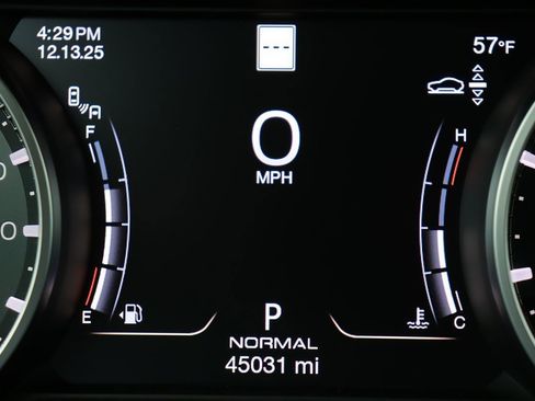 Used 2022 Maserati Levante Modena image 24