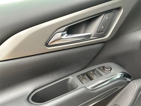 New 2026 Chevrolet Traverse LT w/ Driver Confidence Package image 12