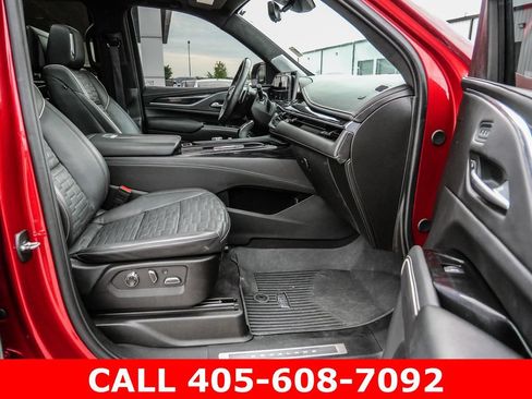 Used 2024 Cadillac Escalade V w/ Heavy-Duty Trailer Package AWD/4WD image 19