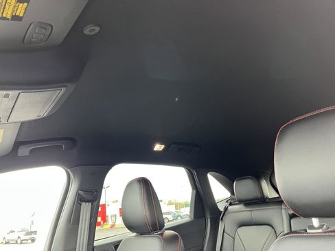 Used 2025 Ford Escape ST-Line Elite w/ Premium Technology Package AWD/4WD image 14