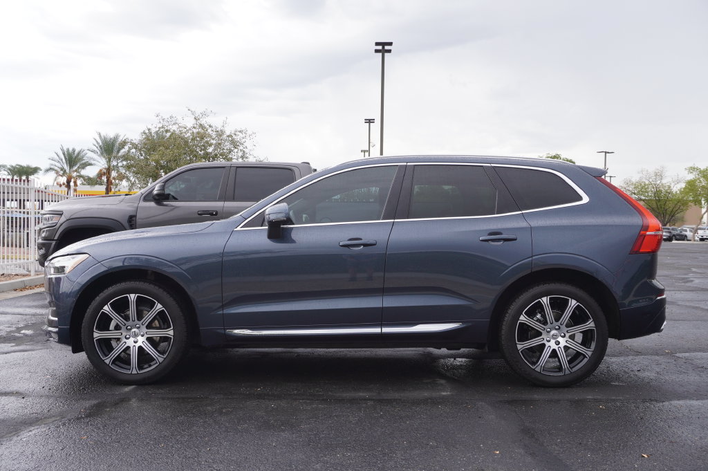Used 2021 Volvo XC60 T5 Inscription AWD/4WD image 2