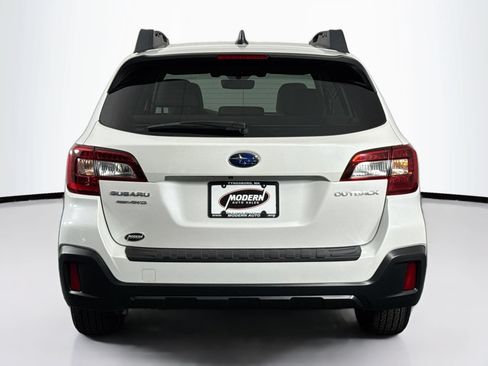 Used 2019 Subaru Outback 2.5i Premium AWD/4WD image 10