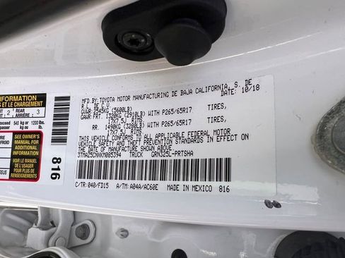 Used 2019 Toyota Tacoma TRD Sport w/ Technology Package RWD image 37