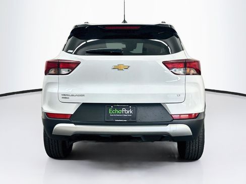 Used 2025 Chevrolet TrailBlazer LT AWD/4WD image 7