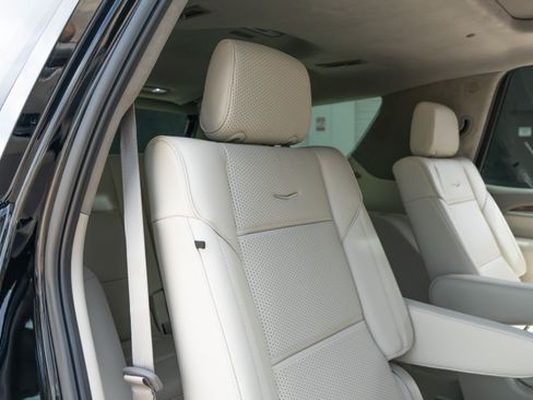 Used 2026 Cadillac Escalade Platinum Sport w/ LPO, Floor Liner Package AWD/4WD image 29