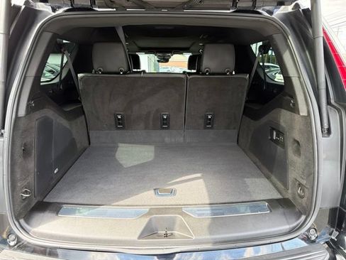 Certified 2024 Cadillac Escalade ESV Premium Luxury AWD/4WD image 15