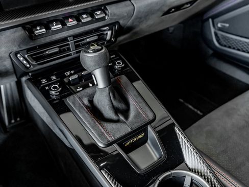 Certified 2025 Porsche 911 GT3 RS image 20