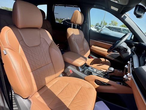 Certified 2024 Kia Telluride EX X-Line AWD/4WD image 17