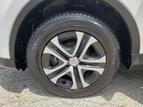 Certified 2018 Toyota RAV4 LE w/ All Weather Liner Package AWD/4WD image 26