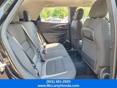 Used 2025 Chevrolet TrailBlazer LT AWD/4WD image 15