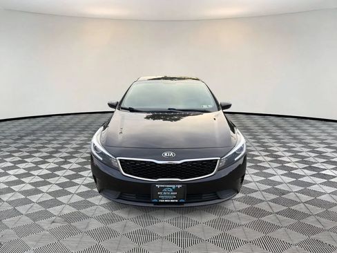 Used 2018 Kia Forte LX FWD image 2