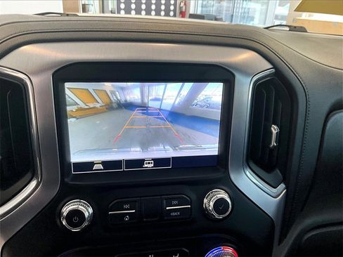 Used 2021 GMC Sierra 1500 Elevation image 19